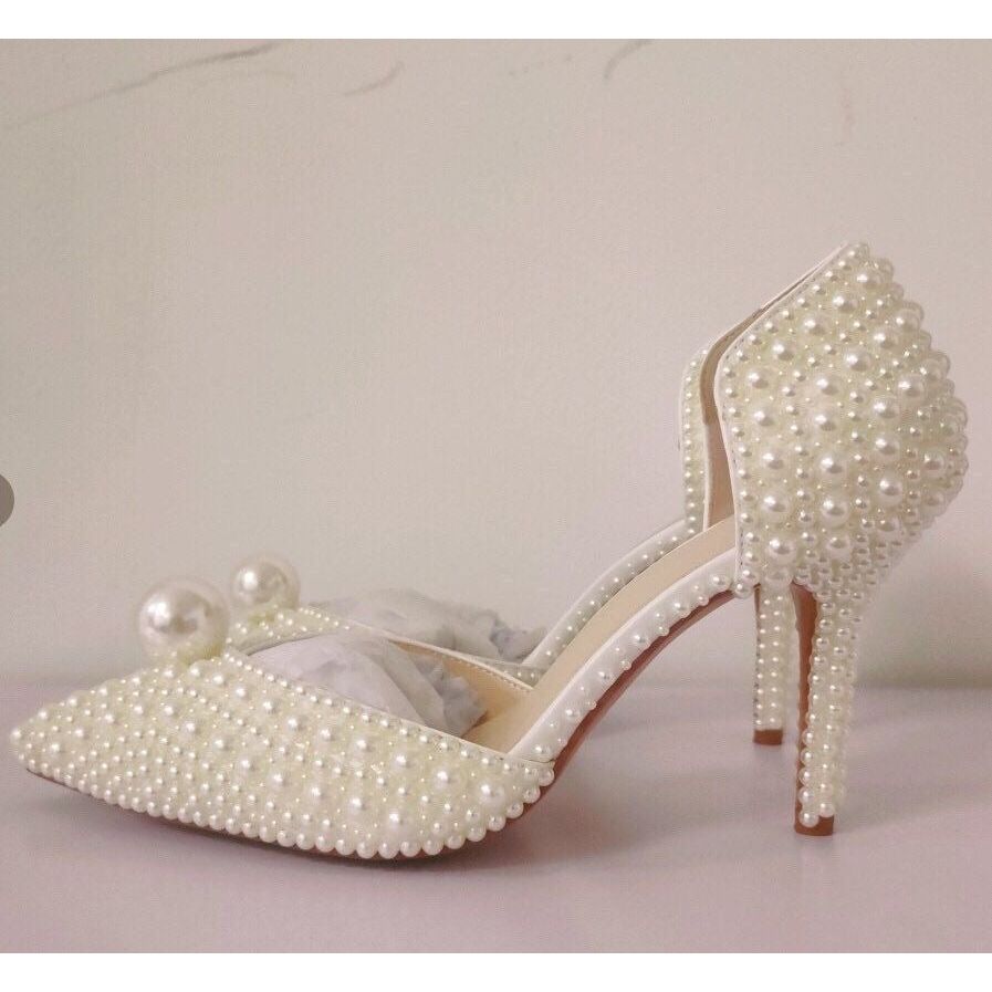 Stiletto Janeth Perlas