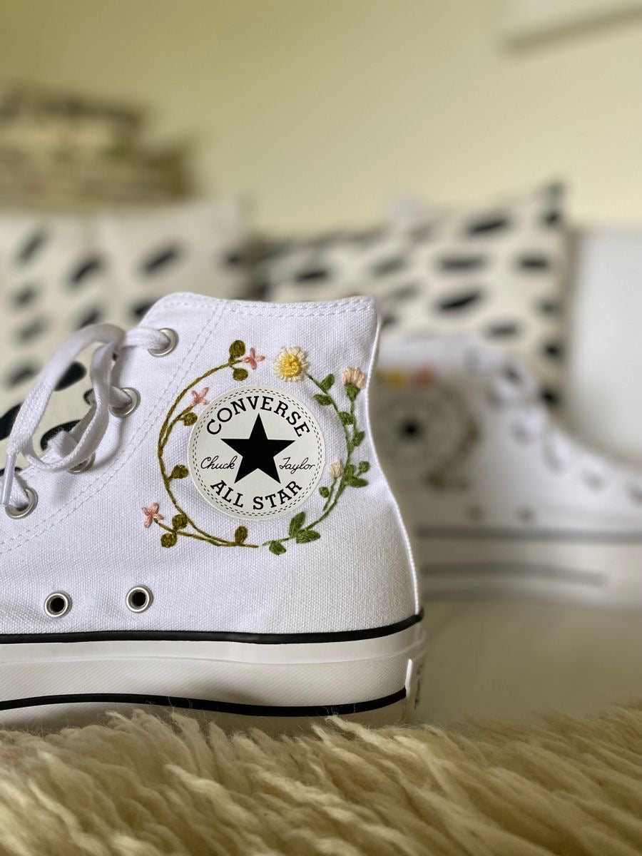 Embroidered platform tennis shoes