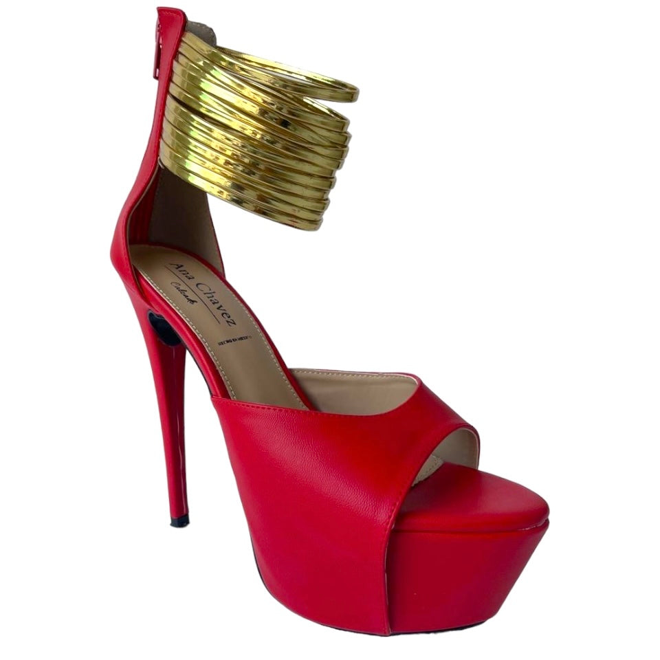 Open toe sneaker with thick bracelet