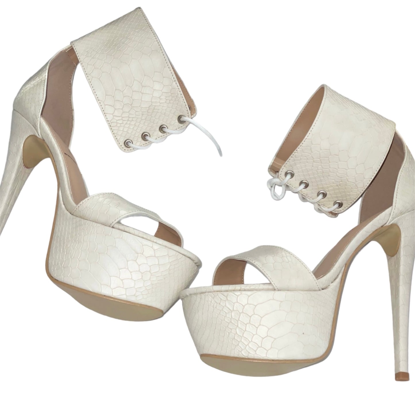 Platform sandal with stiletto heel thick bracelet