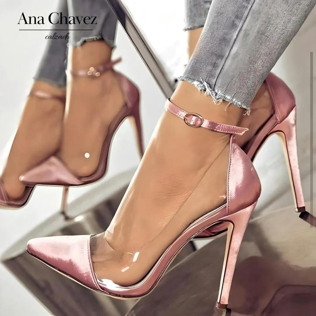 Mica stiletto and bracelet