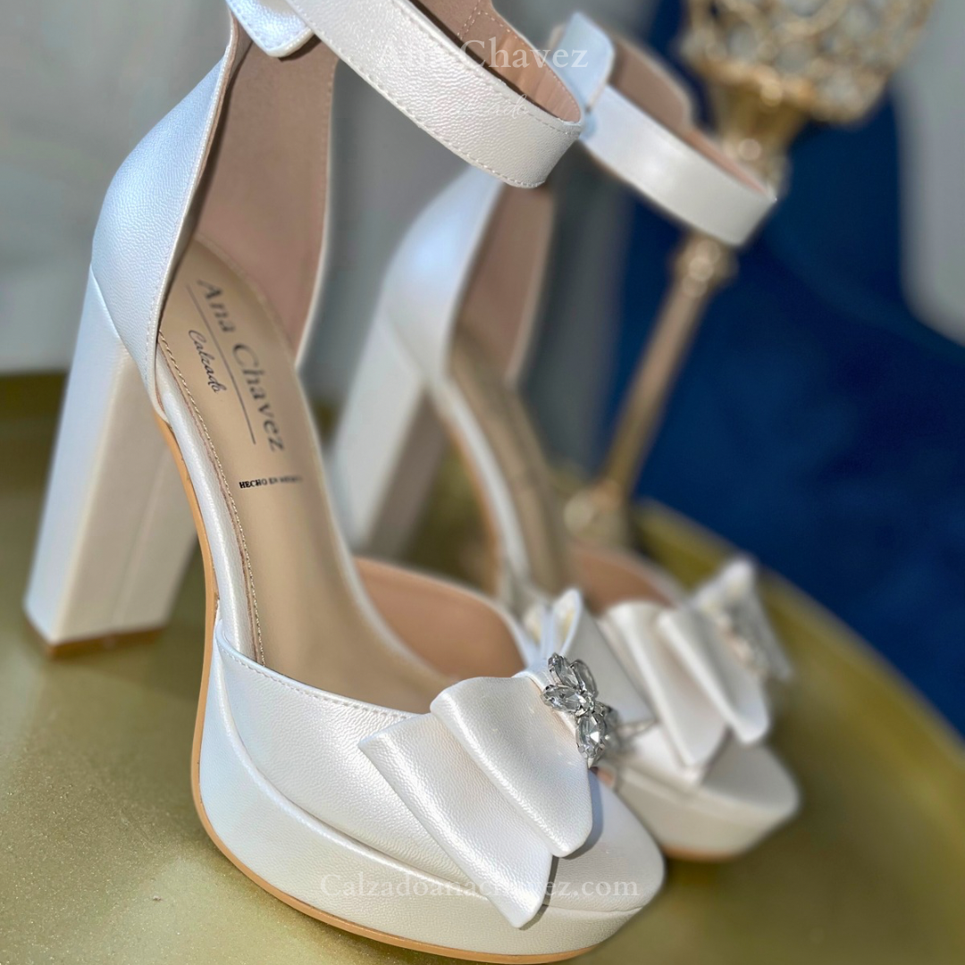 Ivonne slipper for bride