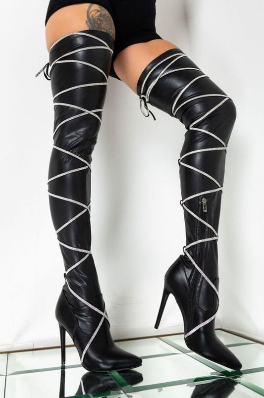 Vinyl leather boot