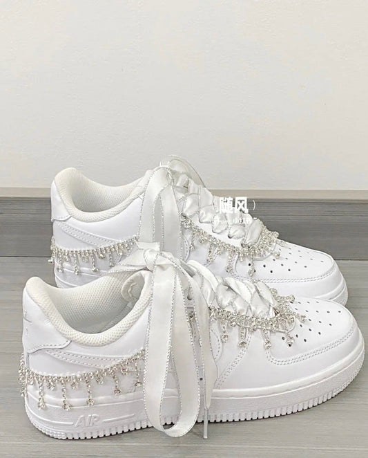 Tennis shoes with crystal chain