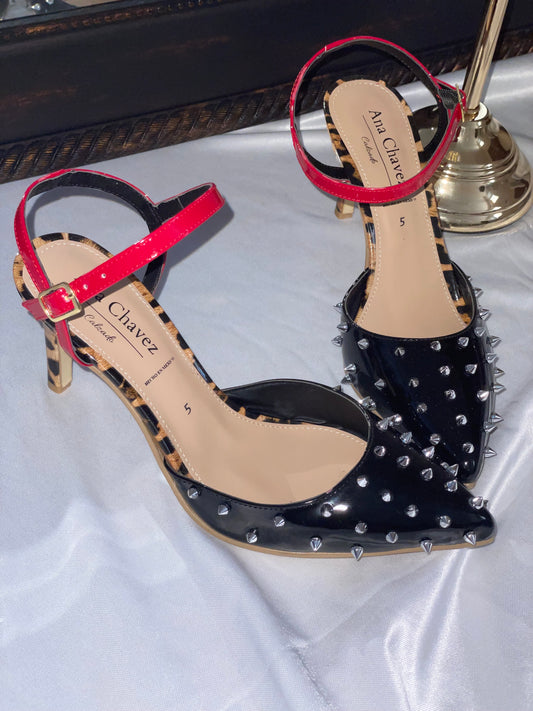 Stiletto with studs