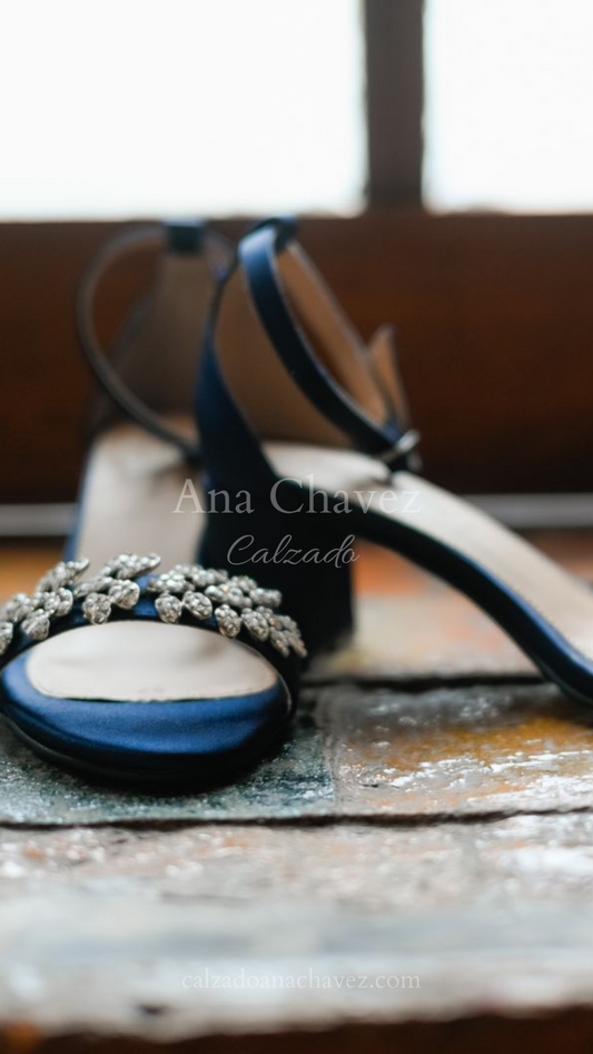 Erea sandal with silver decoration