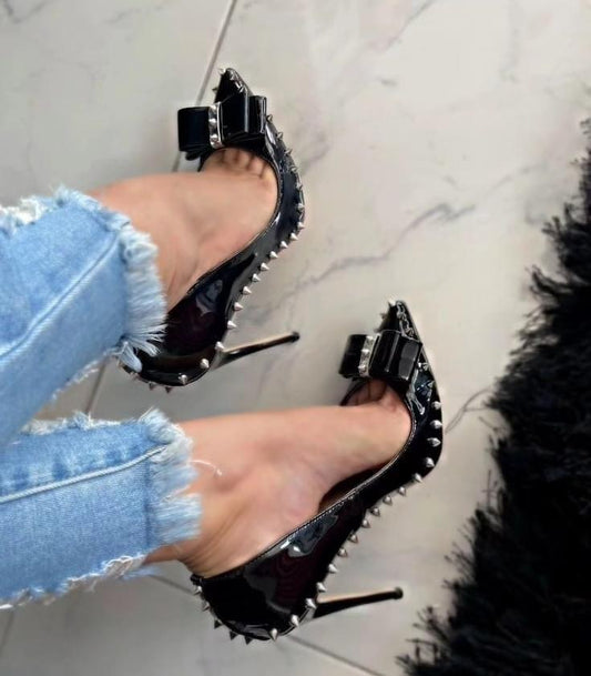 Stiletto with silver spikes