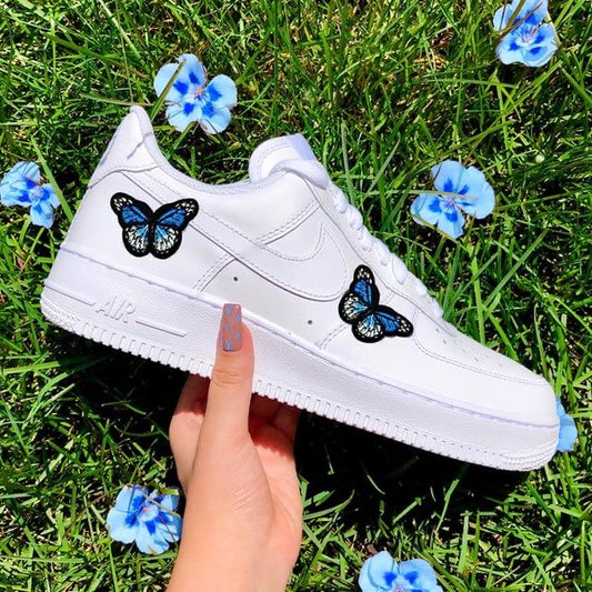 Tenis con mariposas