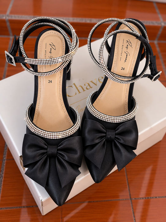 Stiletto negro talla 24