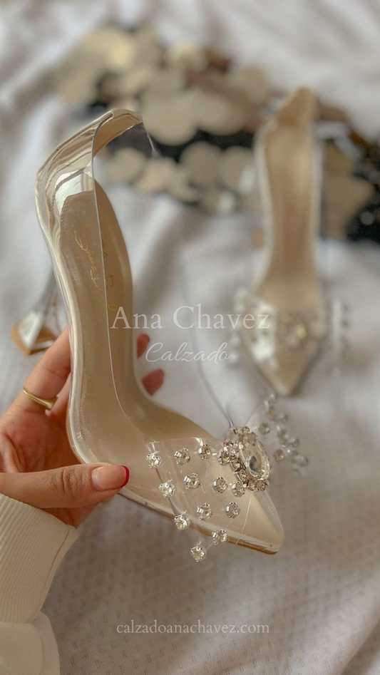 Carola bow crystal slipper